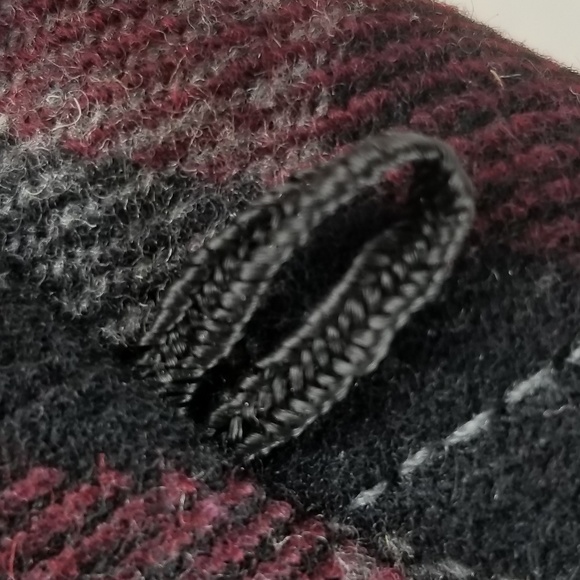 FOREVER 21 I Double Breasted Plaid Crop Coat - Picture 8 of 8